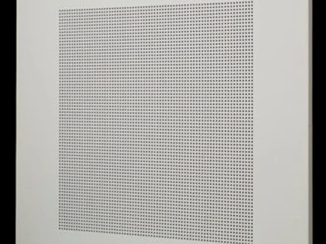 قیمت تایل آلومینیومی سقف کاذب: بررسی عوامل تأثیرگذار و راهنمای خرید مقرونبهصرفه