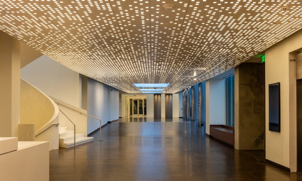 تایل آلومینیومی بک لایت ای جی وی AJV